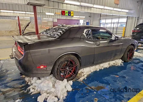 2017 Dodge Challenger Sxt z USA, uszkodzony, nr VIN 2C3CDZAG8HH638185